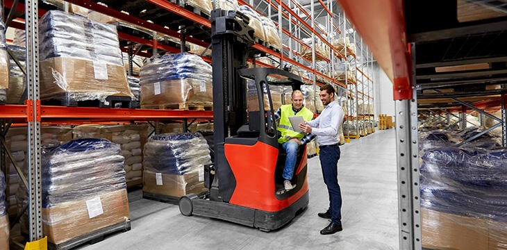 Entrepôt Chariot élévateur