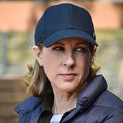 Portrait Robot S03 - E04