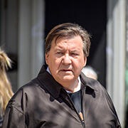 Portrait Robot S03 - E10