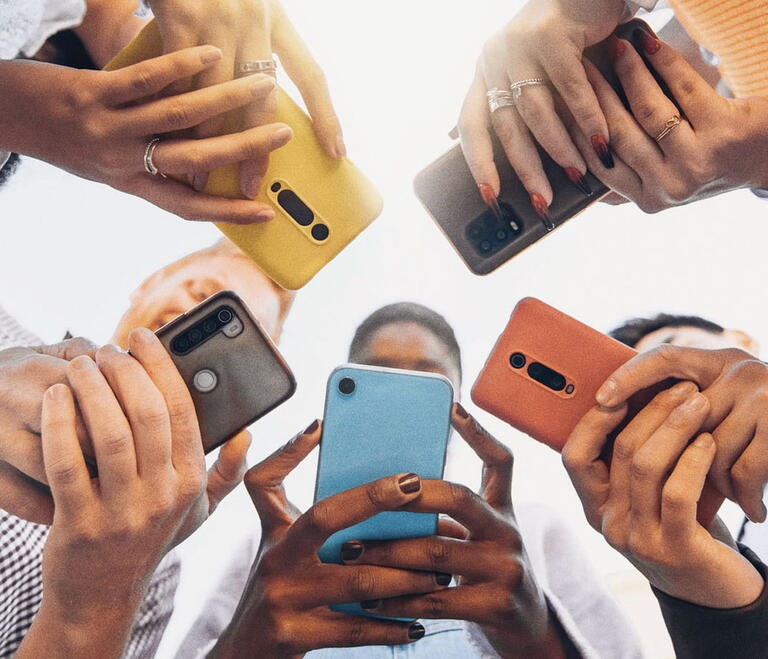 cell phone yellow blue red 