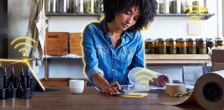 Woman Denim WiFi Shop