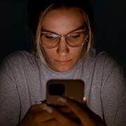 Victoria Charlton S01 EP01